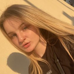 Yanan Alev Topu Taksim Escort 2022